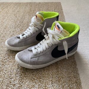Retro Nike Blazers